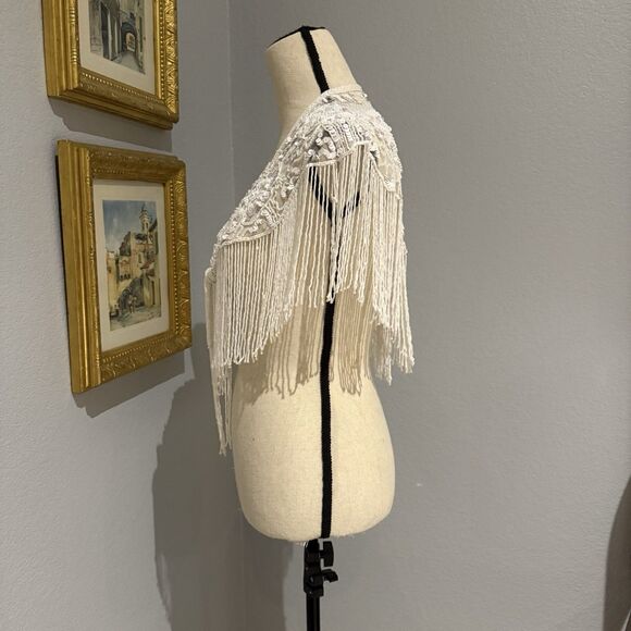 Vintage Beaded Fringe Shawl White Lace Floral Capelet Bridal Wrap Sparkly Party - Picture 2 of 13